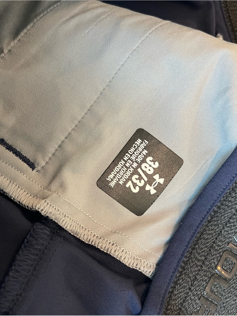 Under Armour Navy Performance 38x32 Golf Pants
